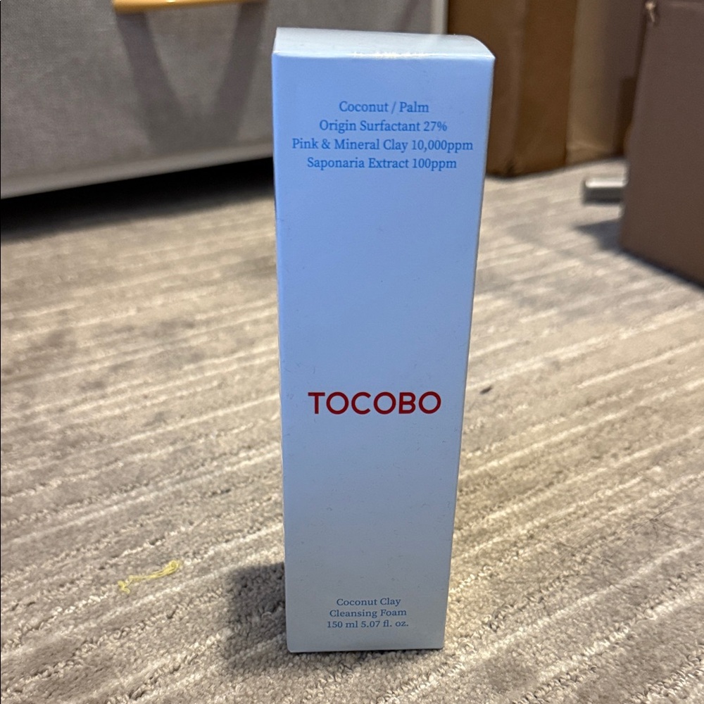 Coconut Clay Cleansing Foam - White